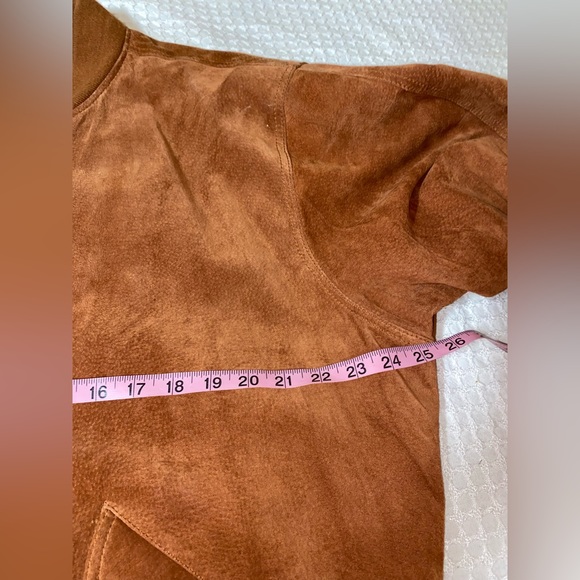 Seude Leather Bomber Jacket - Picture 6 of 13